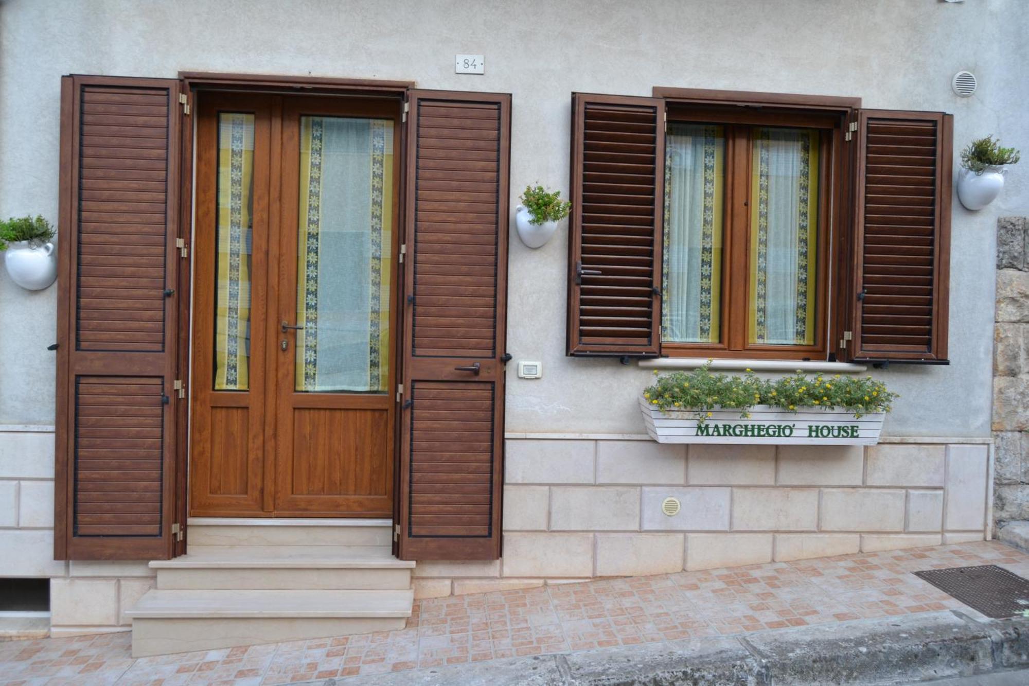 Marghegio' House Apartamento Ceglie Messapica Exterior foto